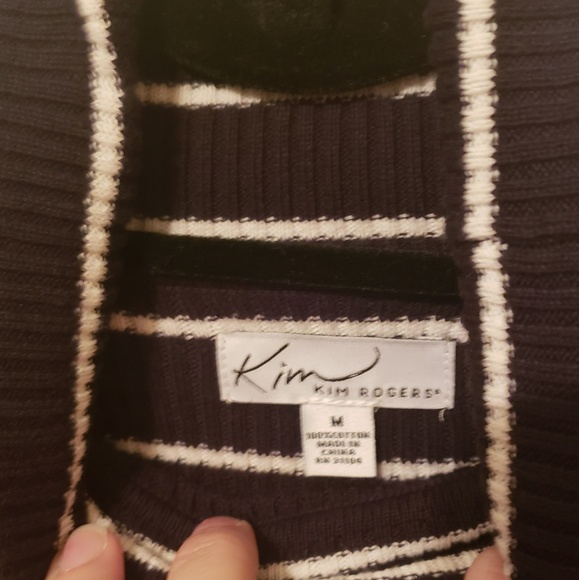 Kim Rogers Turtleneck Top - Picture 2 of 2